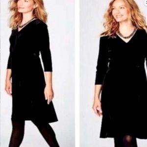 Black velvet dress-NWT